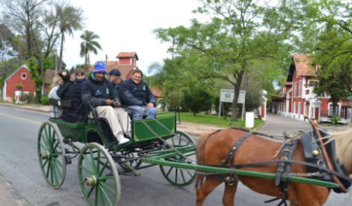 Paseo en carruaje por el Prado.