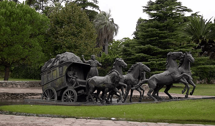 Monumento ‘‘La Diligencia’’