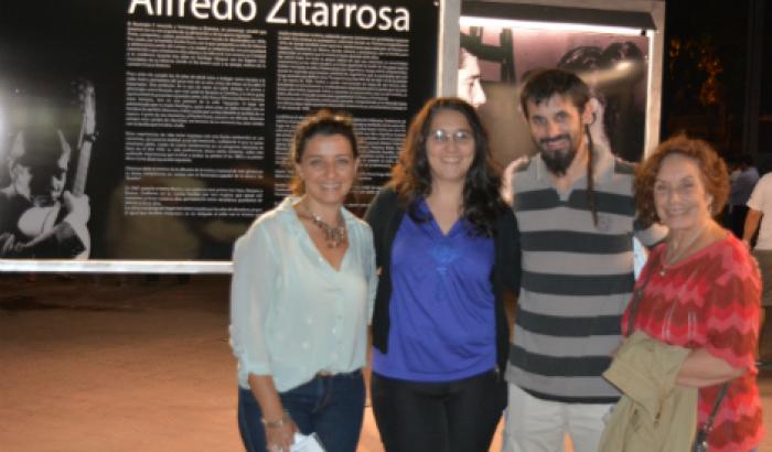 Alcalde del Municipio C con familia Zitarrosa